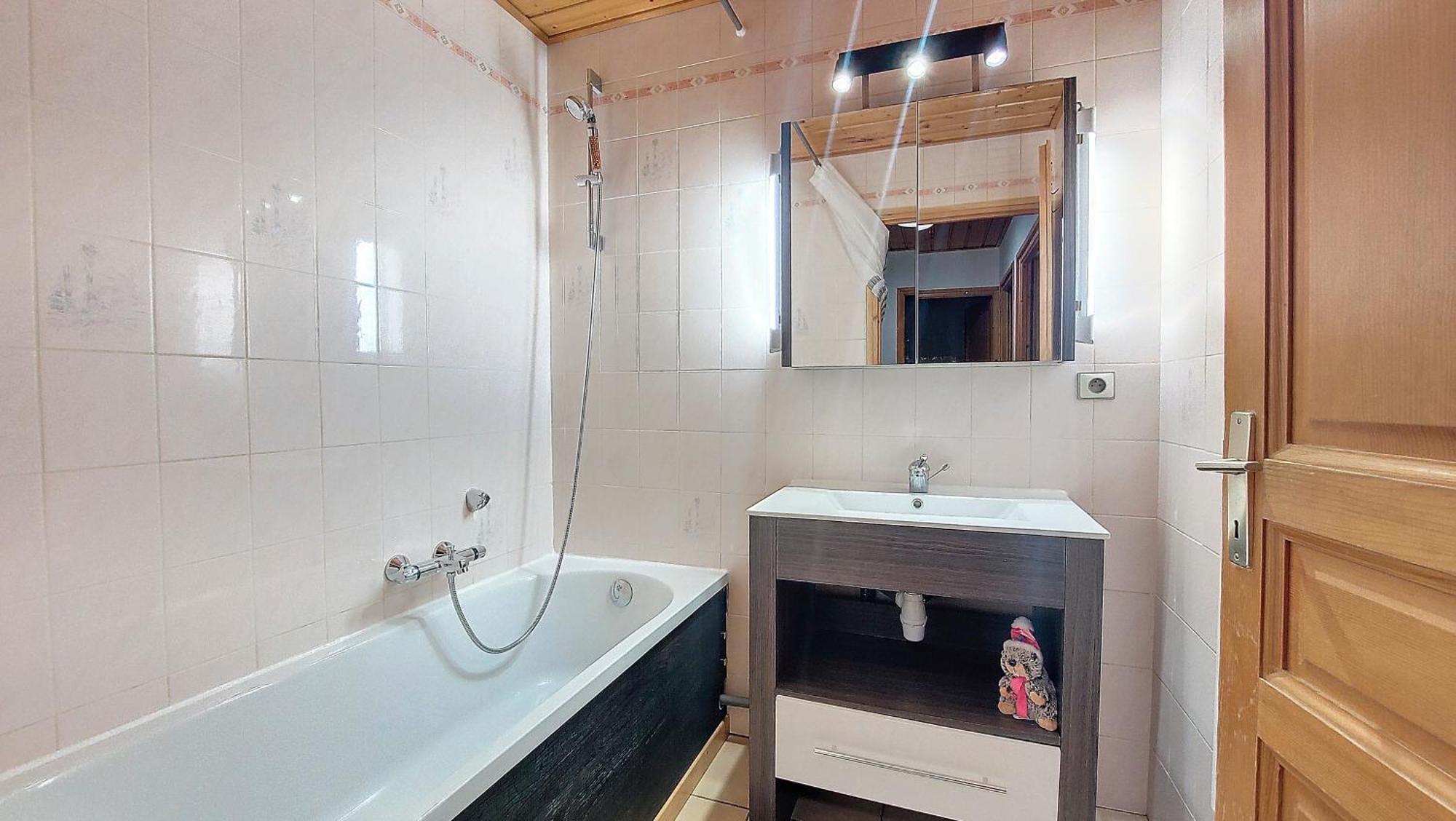 Appartement 1 Chambre Idealement Situe Domancy Esterno foto